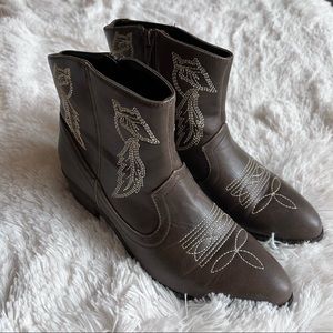 Western Cowboy Booties